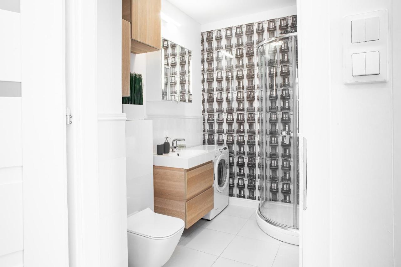 Apartment Warsaw Business Center By Noclegi Renters Екстер'єр фото