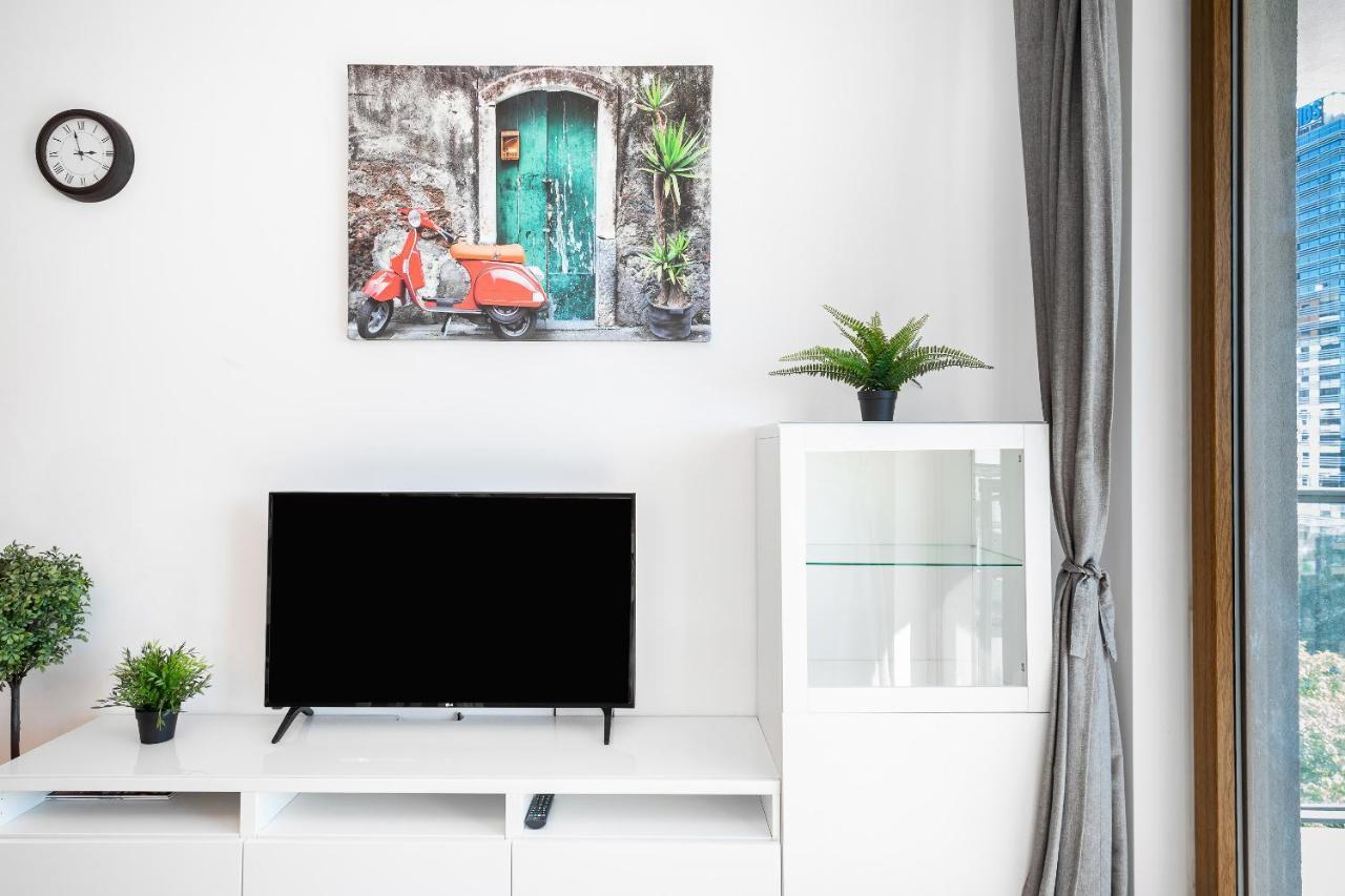Apartment Warsaw Business Center By Noclegi Renters Екстер'єр фото