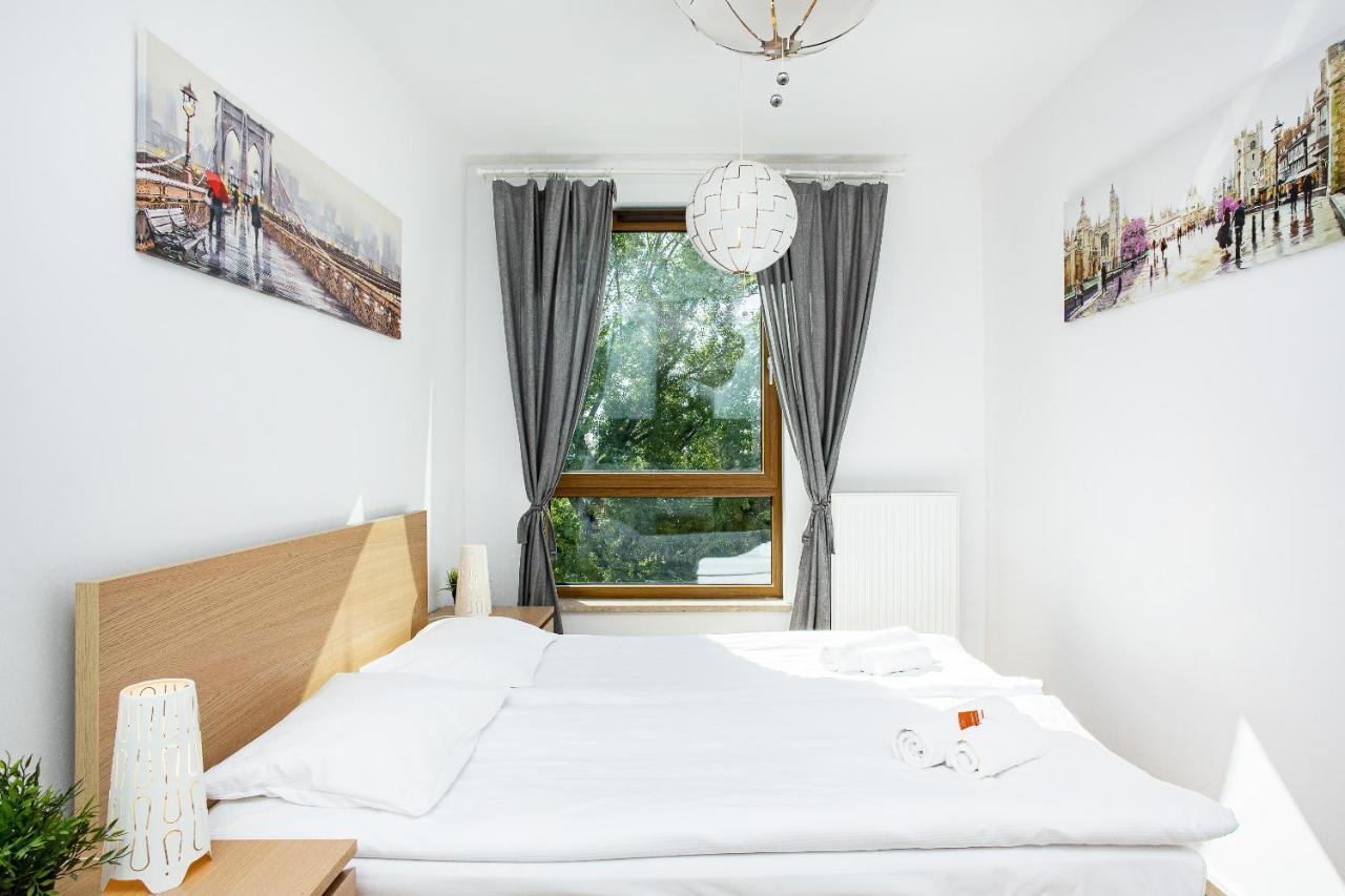 Apartment Warsaw Business Center By Noclegi Renters Екстер'єр фото